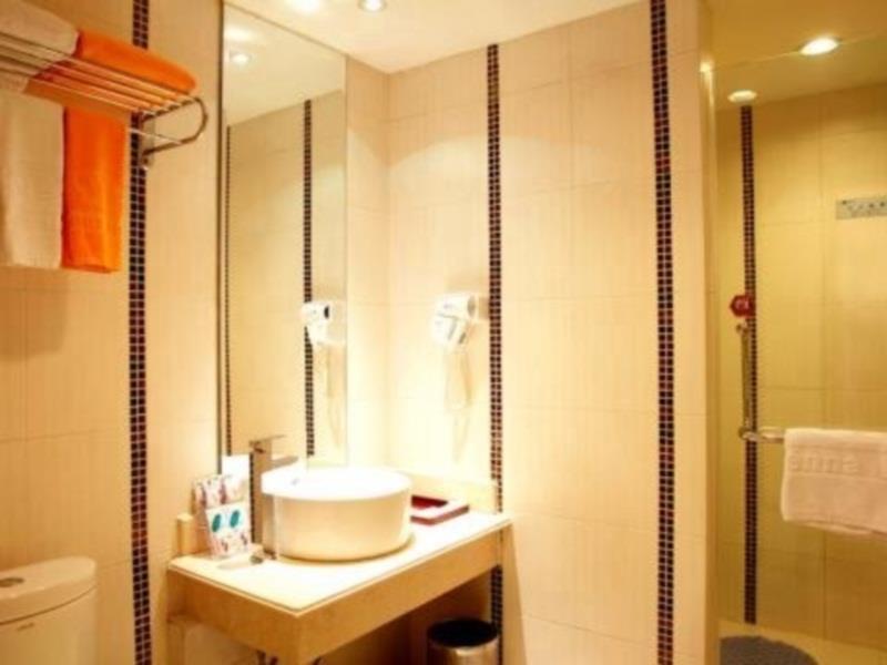 فندق شينزينفي  Vienna Meilong Branch المظهر الخارجي الصورة